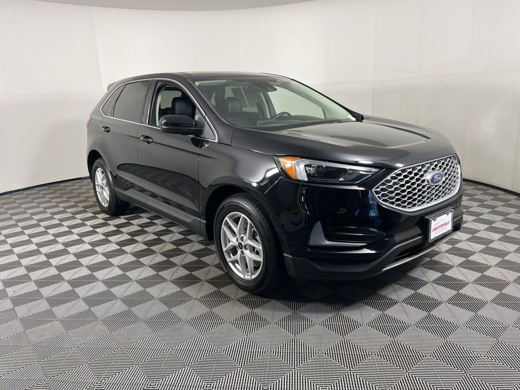 Used 2024 Ford Edge SEL AWD/4WD image 6