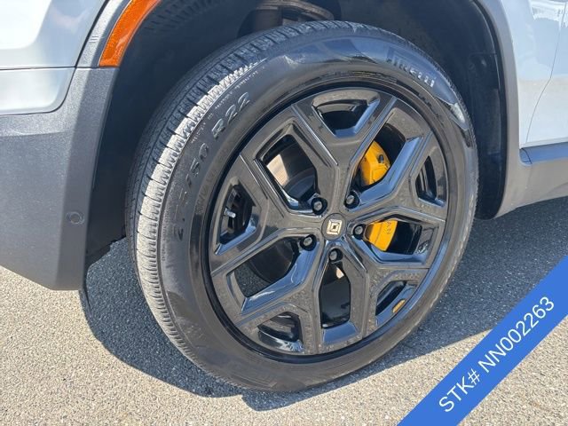Used 2022 Rivian R1S Launch Edition AWD/4WD image 4