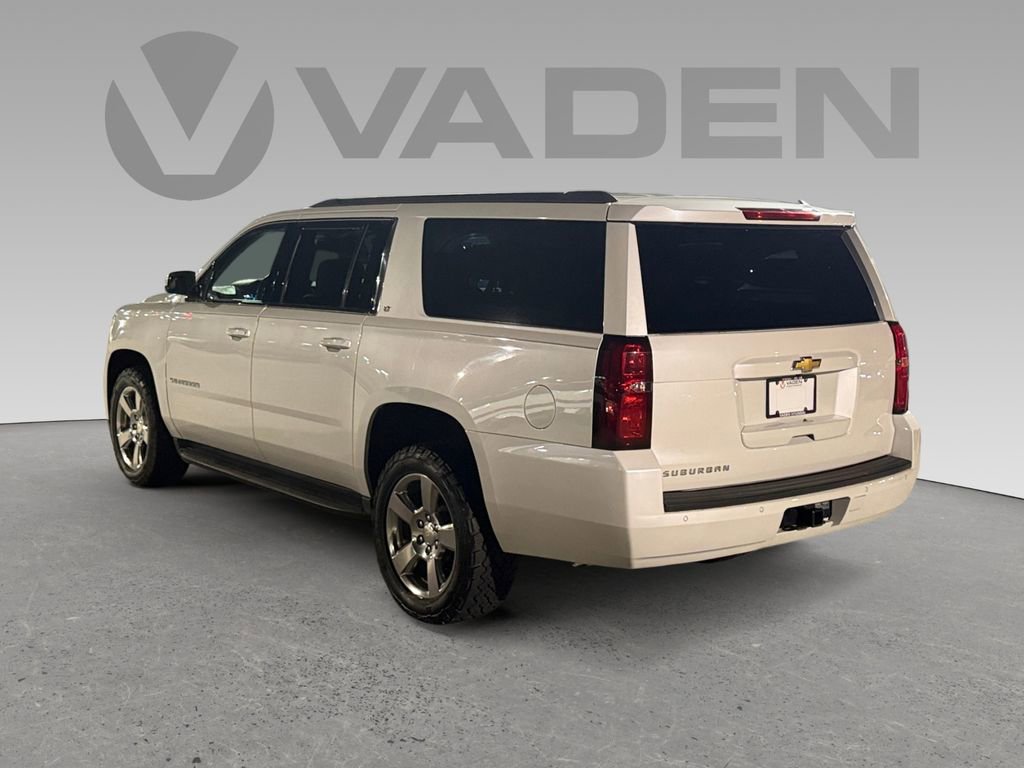 Used 2017 Chevrolet Suburban LT image 25