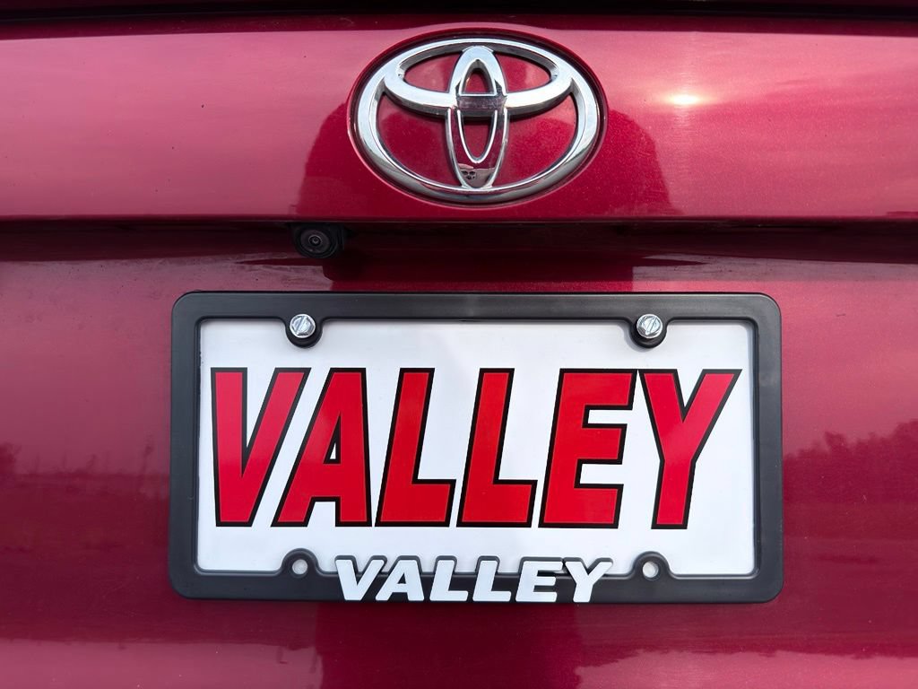 Used 2024 Toyota RAV4 Adventure AWD/4WD image 21