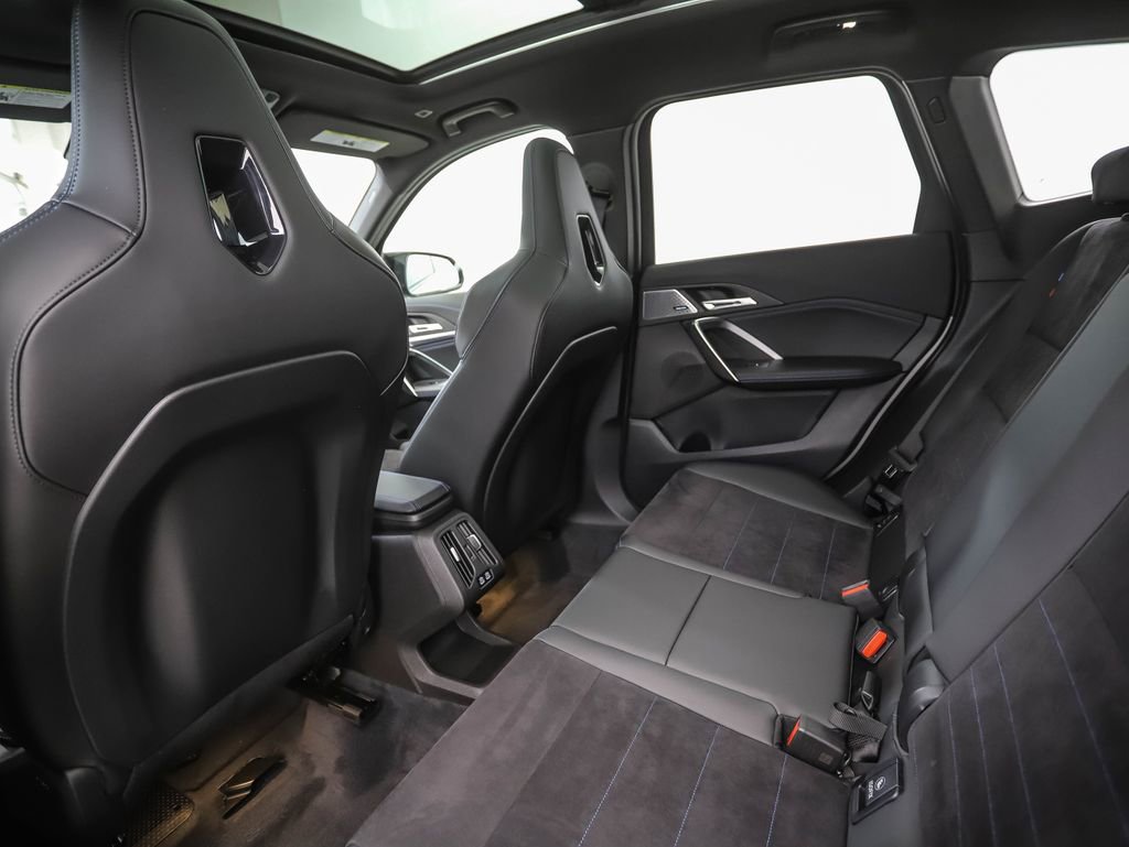 Certified 2025 BMW X1 M35i w/ Premium Package image 20