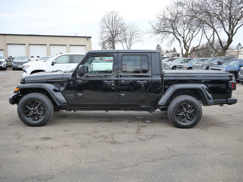 Used 2021 Jeep Gladiator Sport image 6