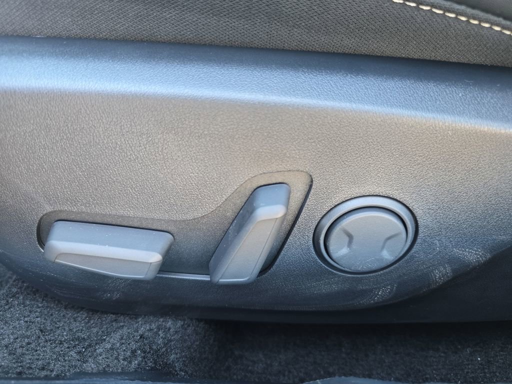 New 2025 Kia K4 GT-Line image 6