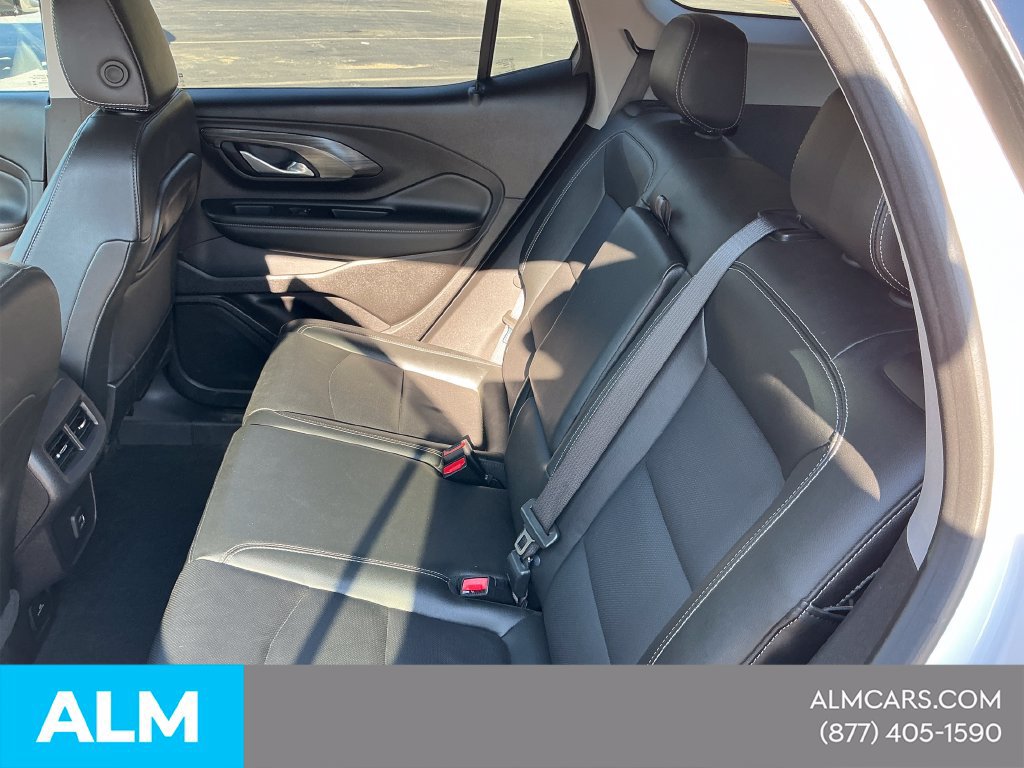 Used 2024 GMC Terrain SLT w/ Elevation Edition AWD/4WD image 14