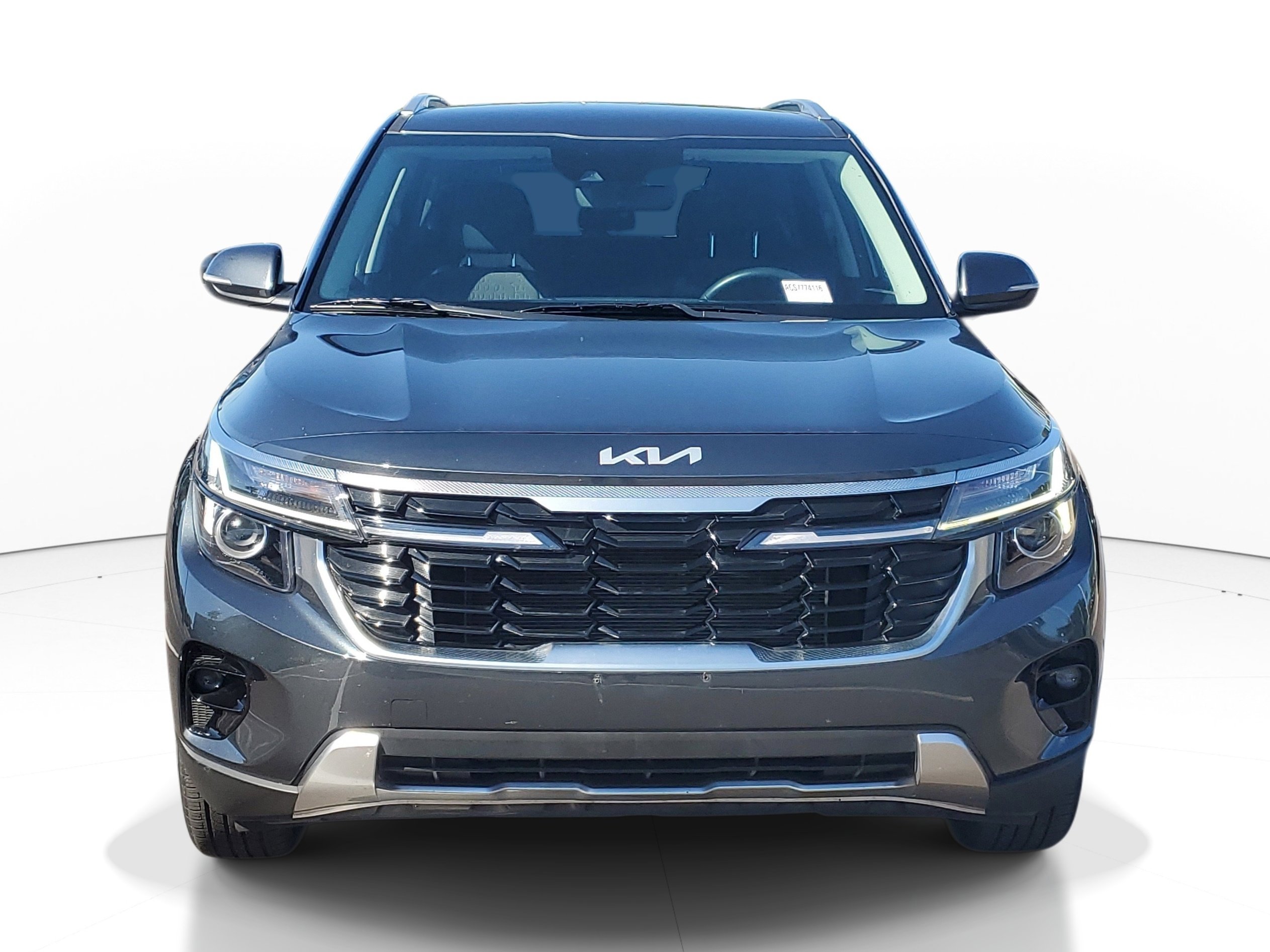 Used 2025 Kia Seltos S FWD image 2