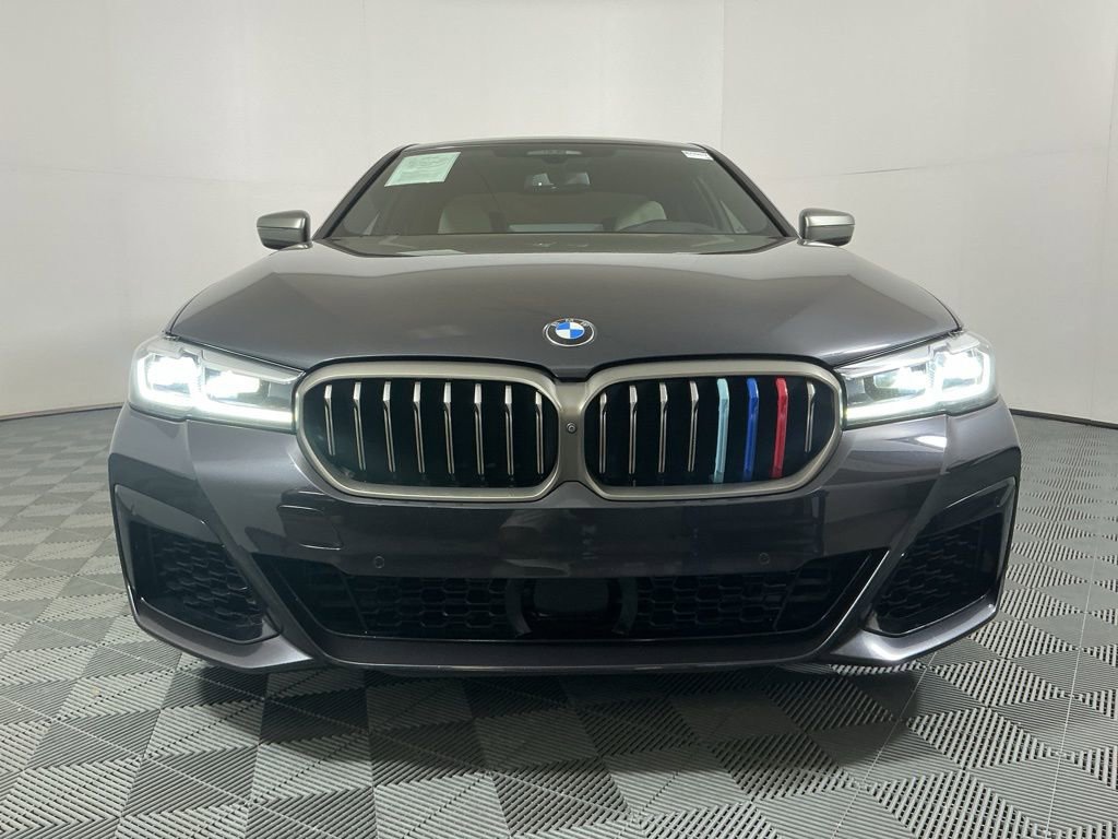 Used 2021 BMW M550i xDrive w/ Dynamic Handling Package image 3
