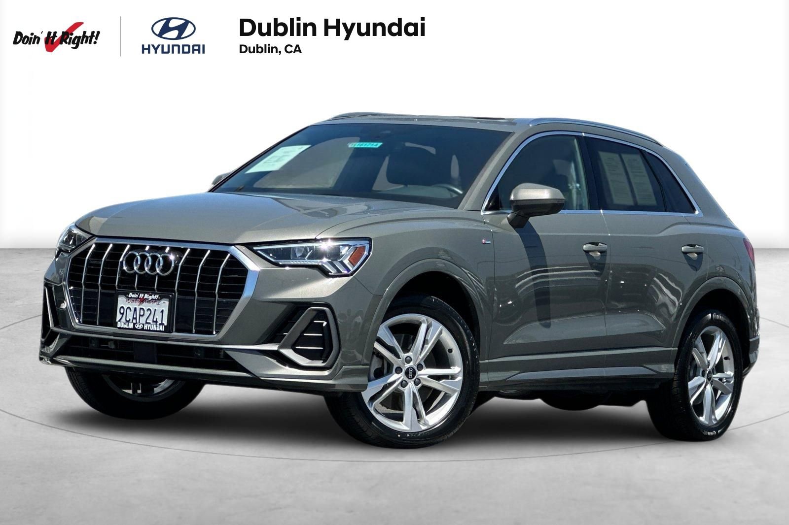 Used 2022 Audi Q3 2.0T Premium Plus w/ Premium Plus Package image 1