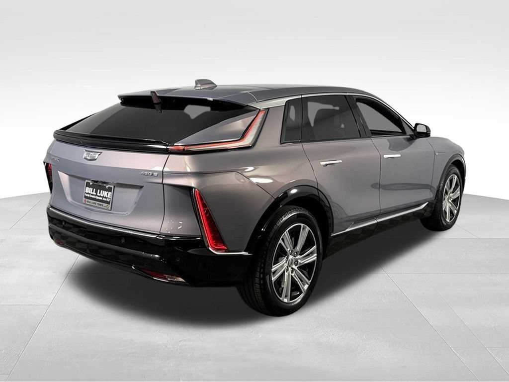 Used 2024 Cadillac Lyriq Tech RWD image 6