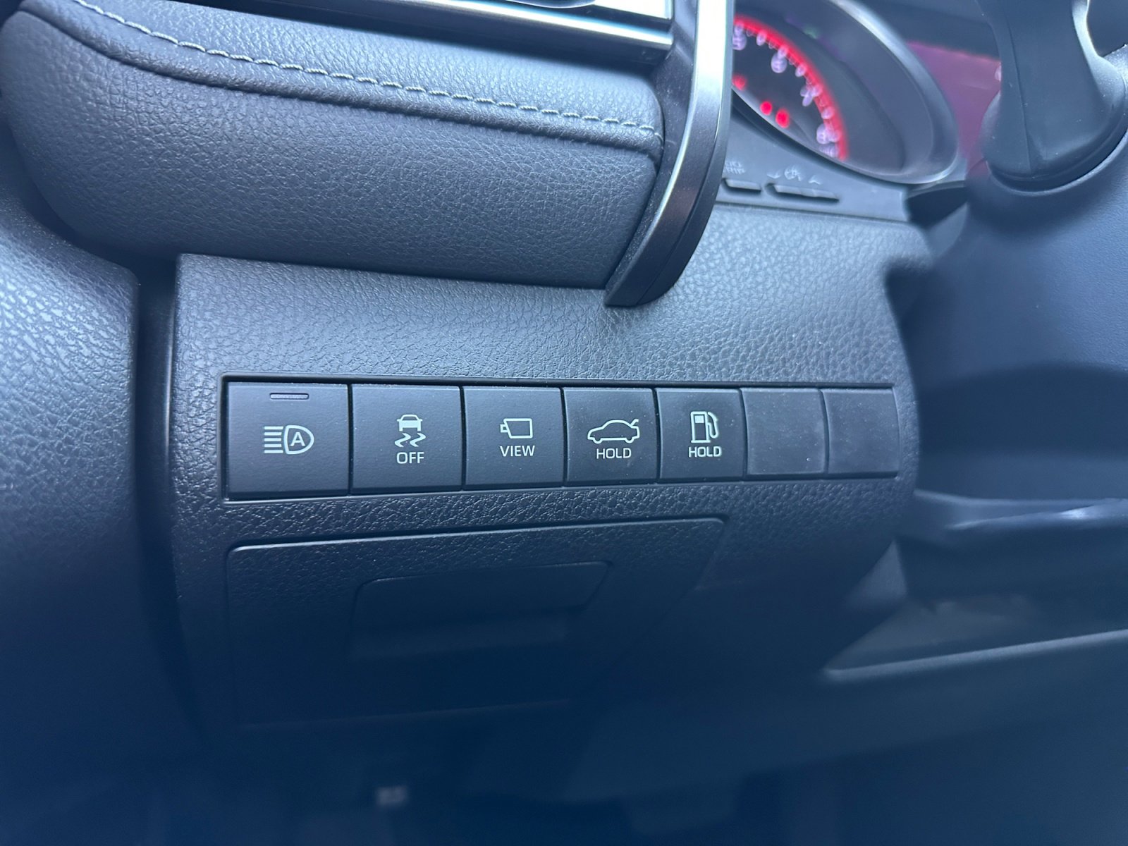 Used 2022 Toyota Camry XSE w/ Navigation Package FWD image 18