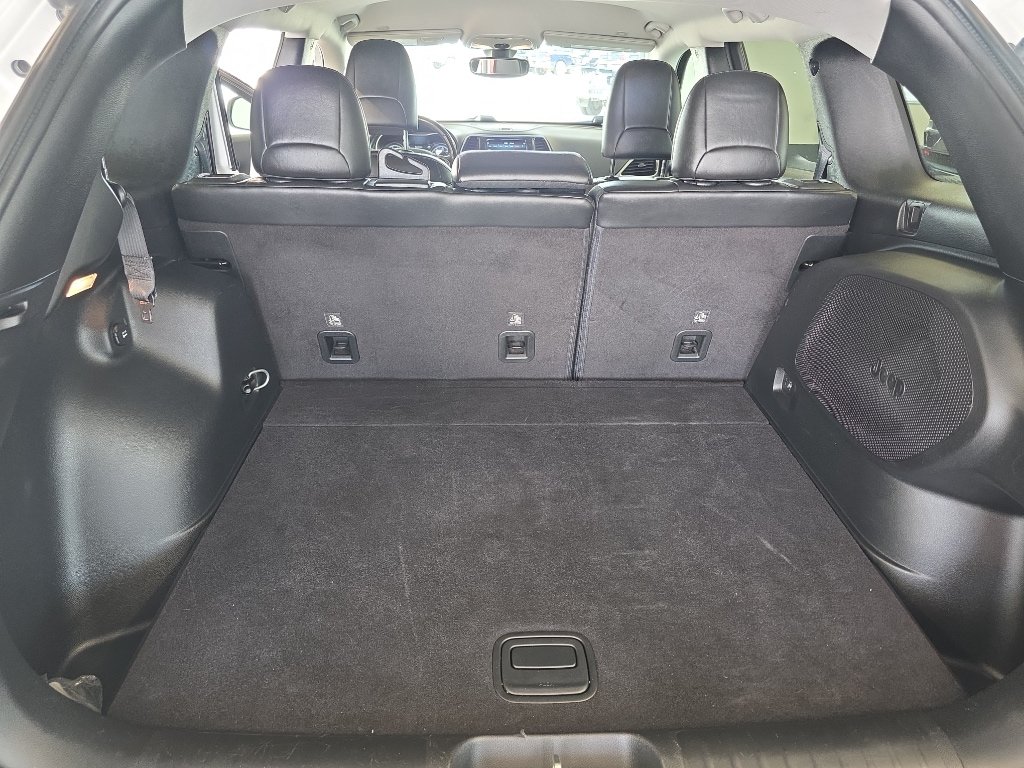 Used 2019 Jeep Cherokee Limited AWD/4WD image 18