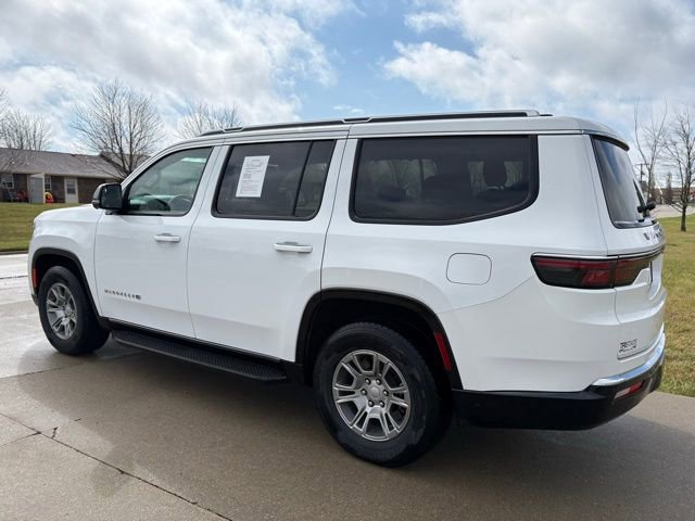 Used 2024 Jeep Wagoneer 4WD w/ Convenience Group I image 6