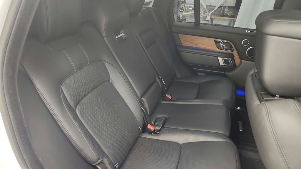 Used 2019 Land Rover Range Rover Supercharged AWD/4WD image 31