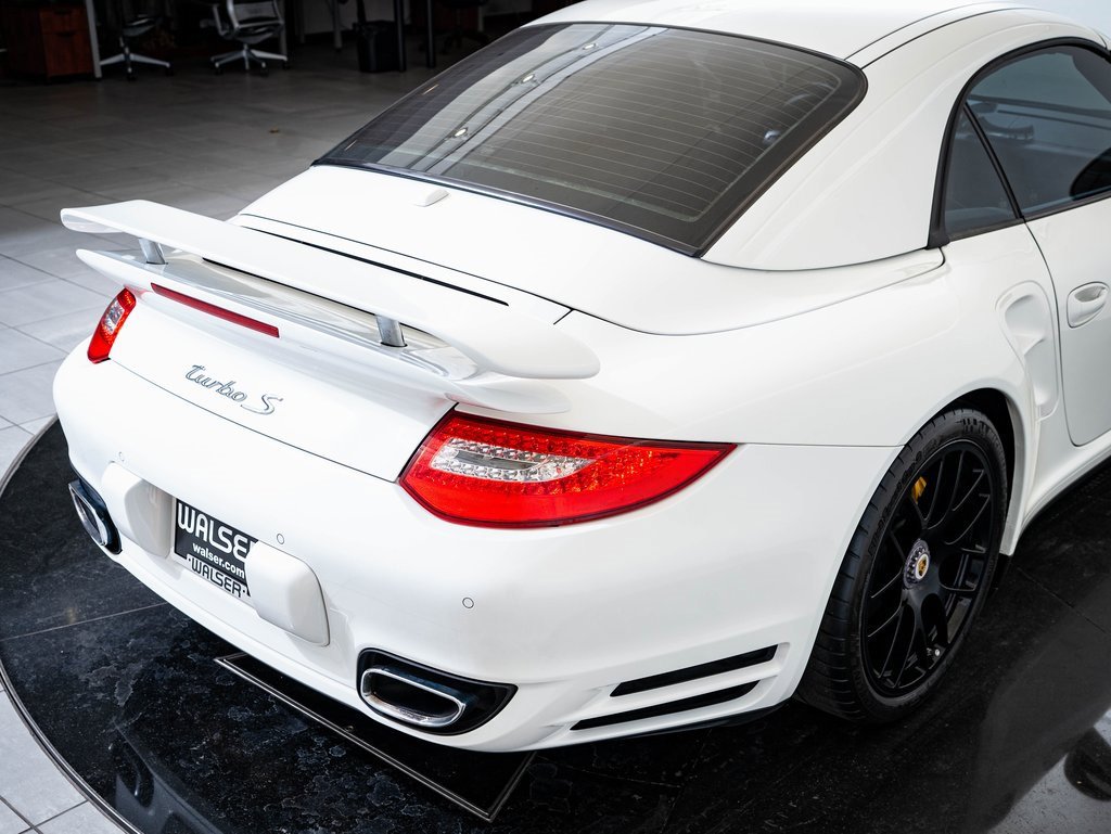 Used 2012 Porsche 911 Turbo S image 23
