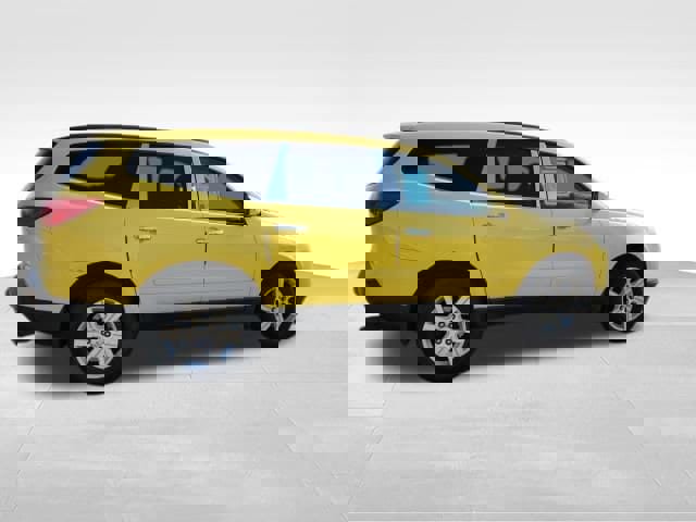 Used 2010 Chevrolet Traverse LT FWD image 6