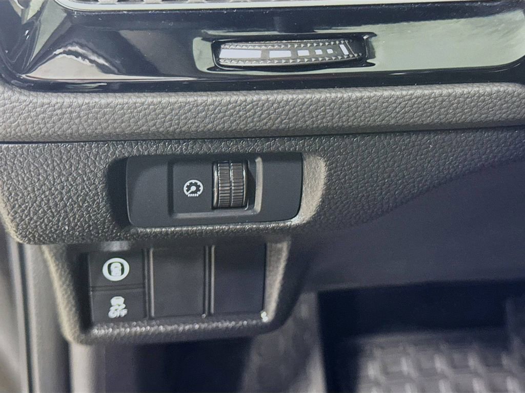Used 2022 Honda Civic EX image 11
