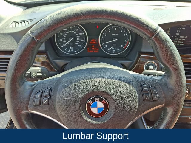 Used 2012 BMW 328i xDrive Coupe AWD/4WD image 4