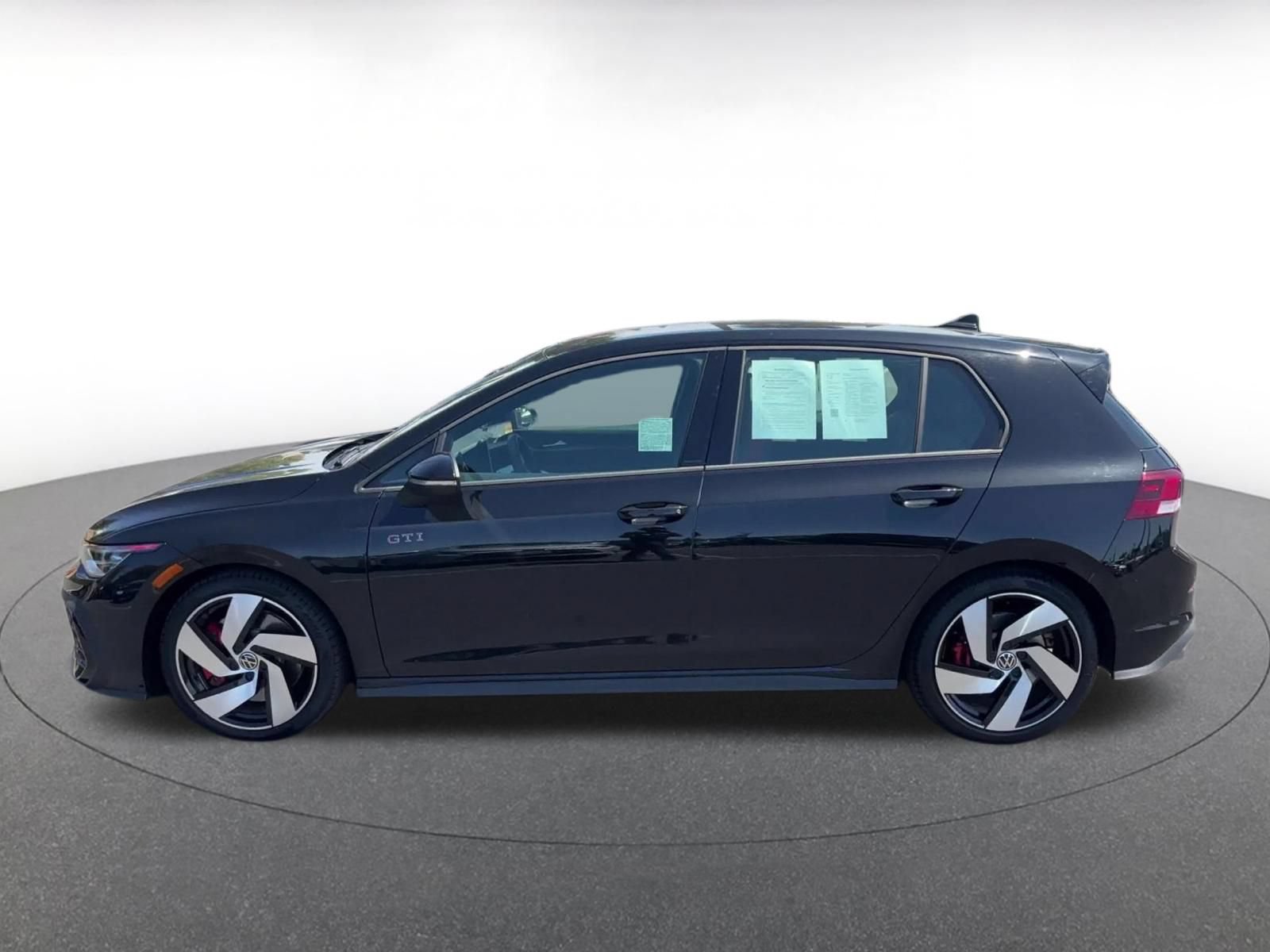Used 2026 Volkswagen Golf S FWD image 7