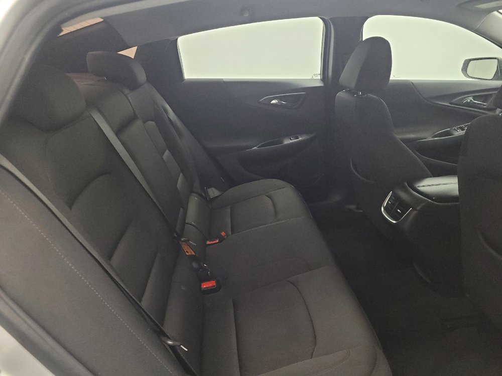 Used 2021 Chevrolet Malibu LT FWD image 19