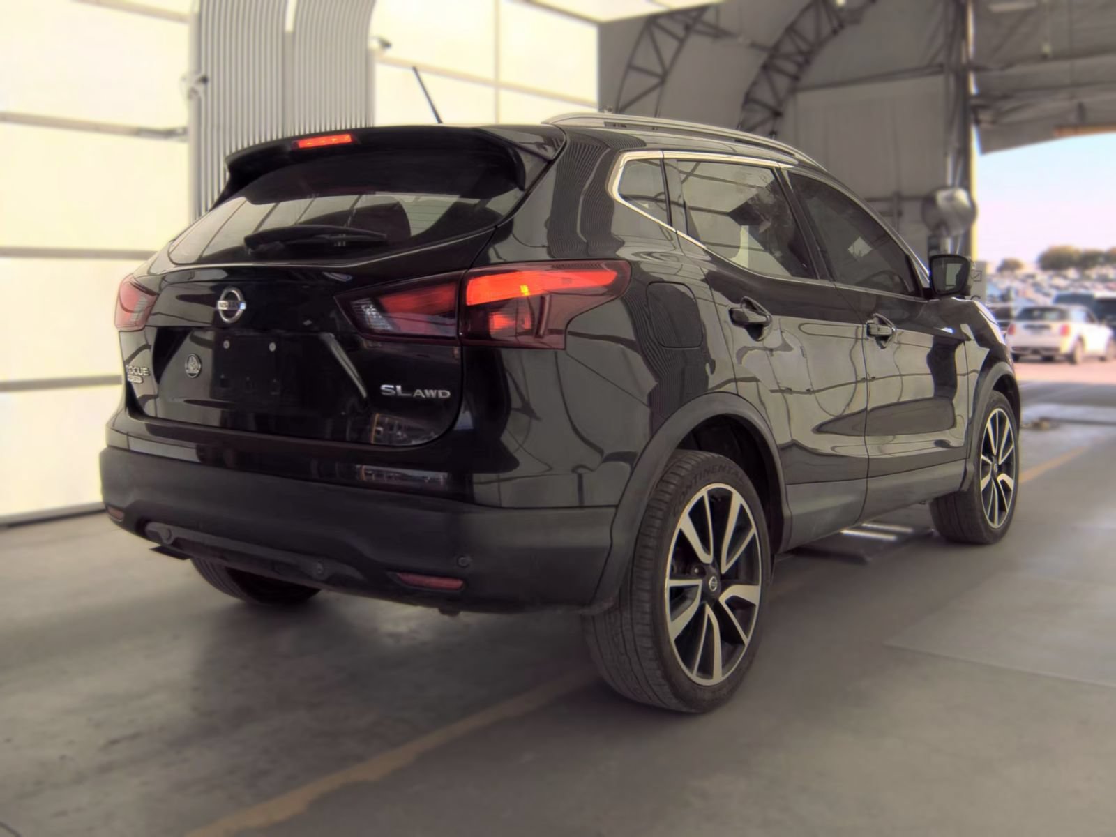 Used 2019 Nissan Rogue Sport SL w/ Premium Package AWD/4WD image 3