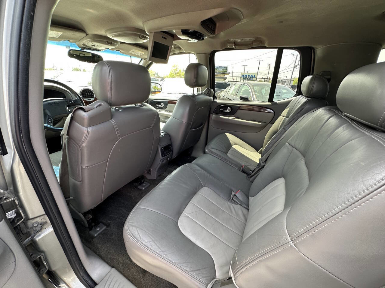 Used 2003 GMC Envoy XL SLT image 21