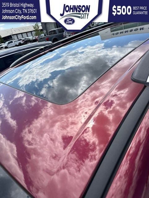 Used 2021 Chrysler Pacifica Limited w/ Uconnect Theater Family Group AWD/4WD image 6