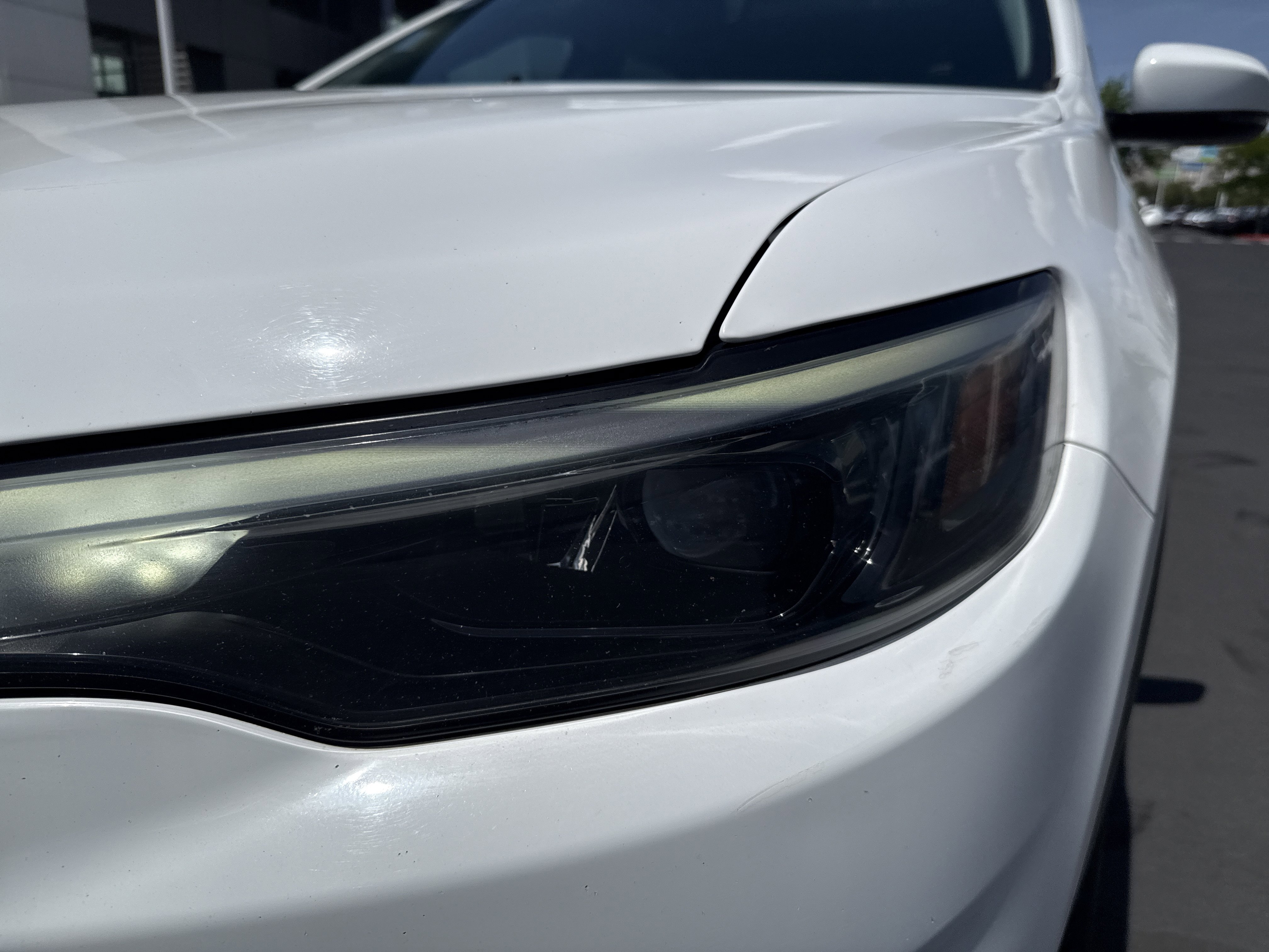 Used 2019 Jeep Cherokee Limited AWD/4WD image 11