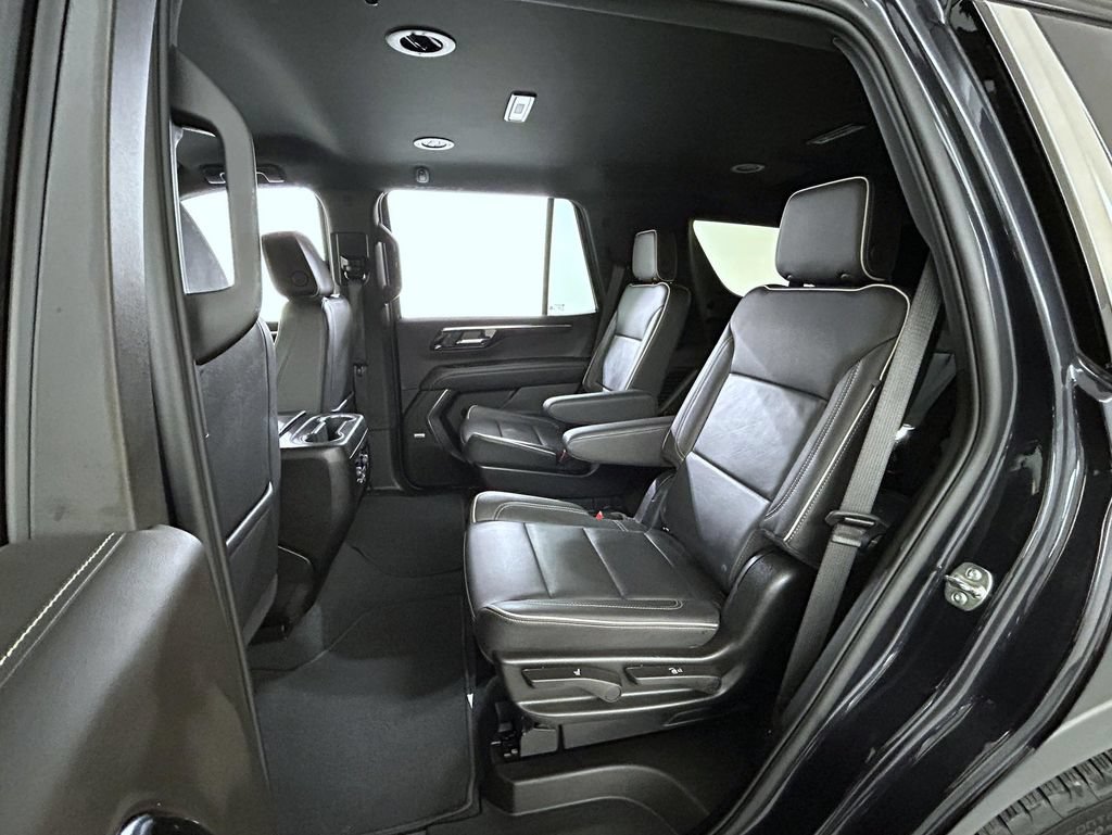Certified 2025 Chevrolet Tahoe Premier AWD/4WD image 19