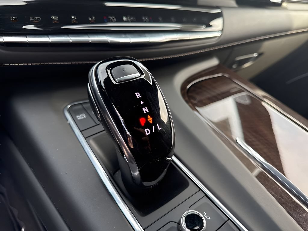 Used 2023 Cadillac Escalade Sport Platinum AWD/4WD image 23