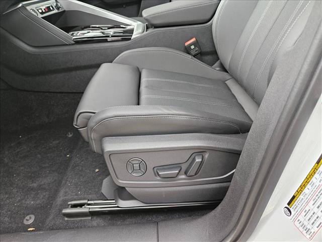 Used 2025 Audi Q5 Premium w/ Premium Plus AWD/4WD image 4