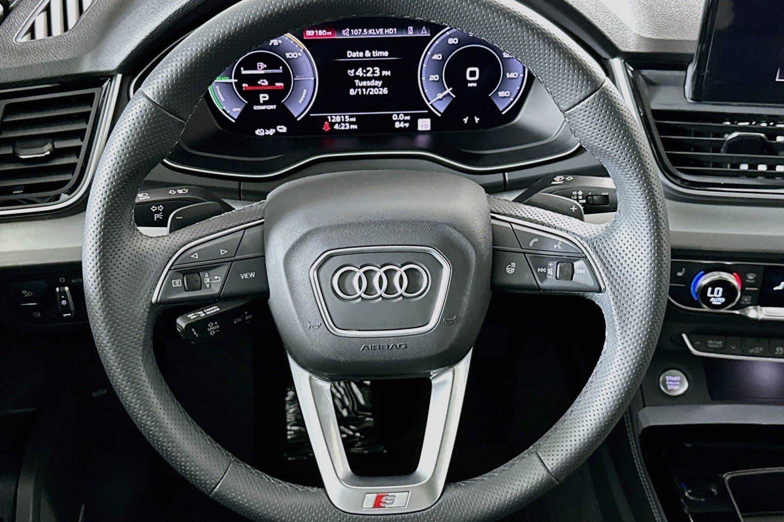 Used 2024 Audi Q5 e Premium Plus w/ Premium Plus Package AWD/4WD image 19