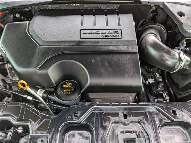 Certified 2024 Jaguar E-PACE R-Dynamic SE AWD/4WD image 24