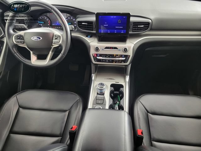 Certified 2021 Ford Explorer XLT w/ Equipment Group 202A AWD/4WD image 36