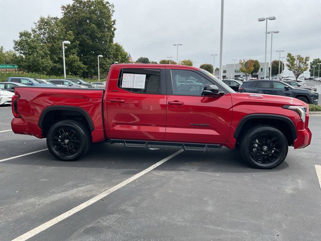 Used 2025 Toyota Tundra Limited AWD/4WD image 7