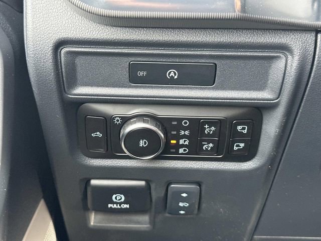 New 2025 Ford F150 Lariat w/ Equipment Group 501A Mid image 26