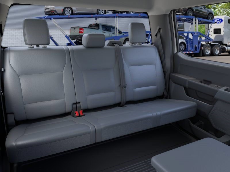 New 2026 Ford F250 XL w/ FX4 Off-Road Package AWD/4WD image 11