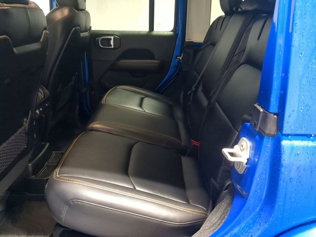 Used 2024 Jeep Wrangler Unlimited Sahara w/ Safety Group image 31