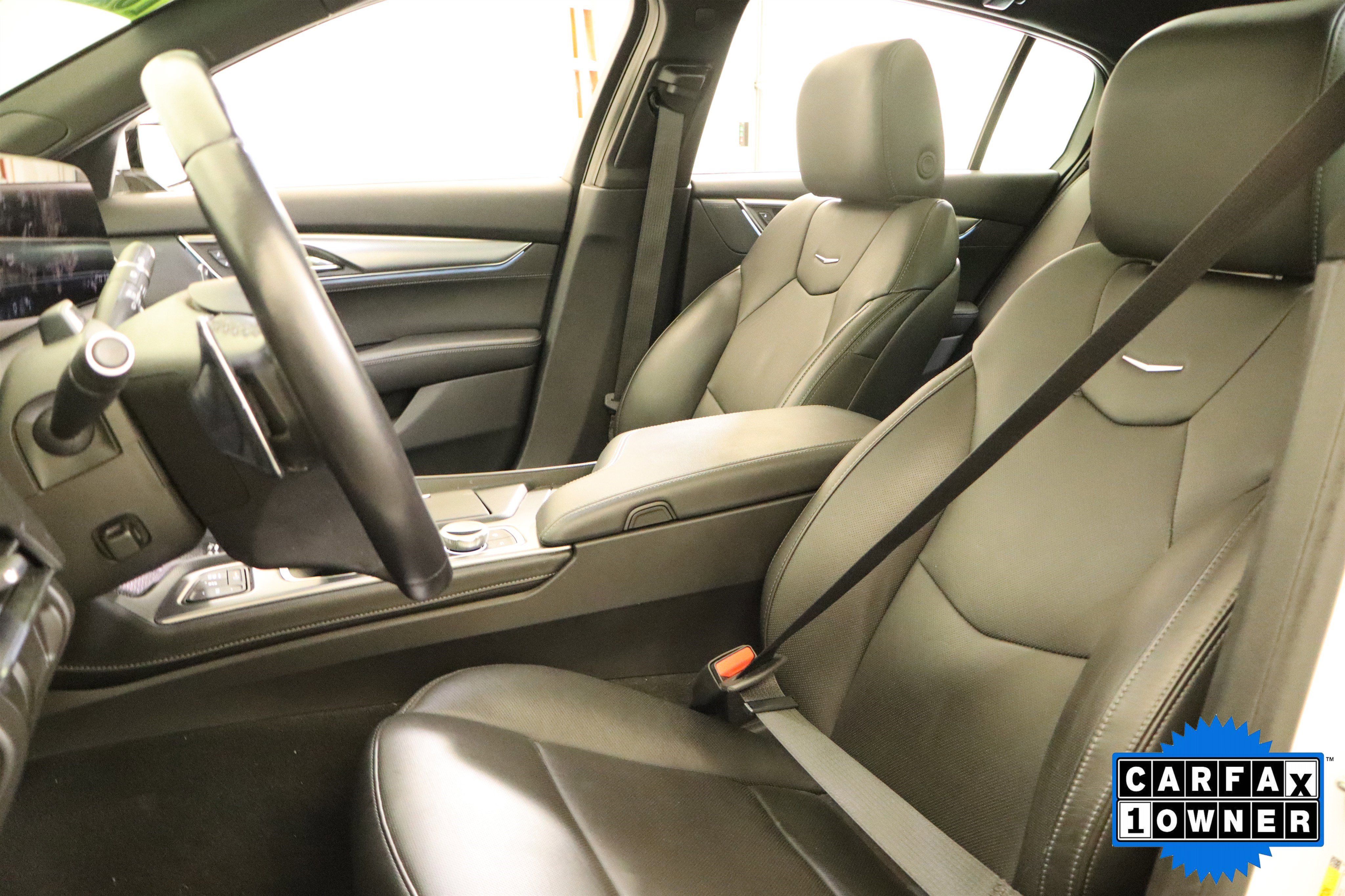 Used 2025 Cadillac CT5 Premium Luxury RWD image 23