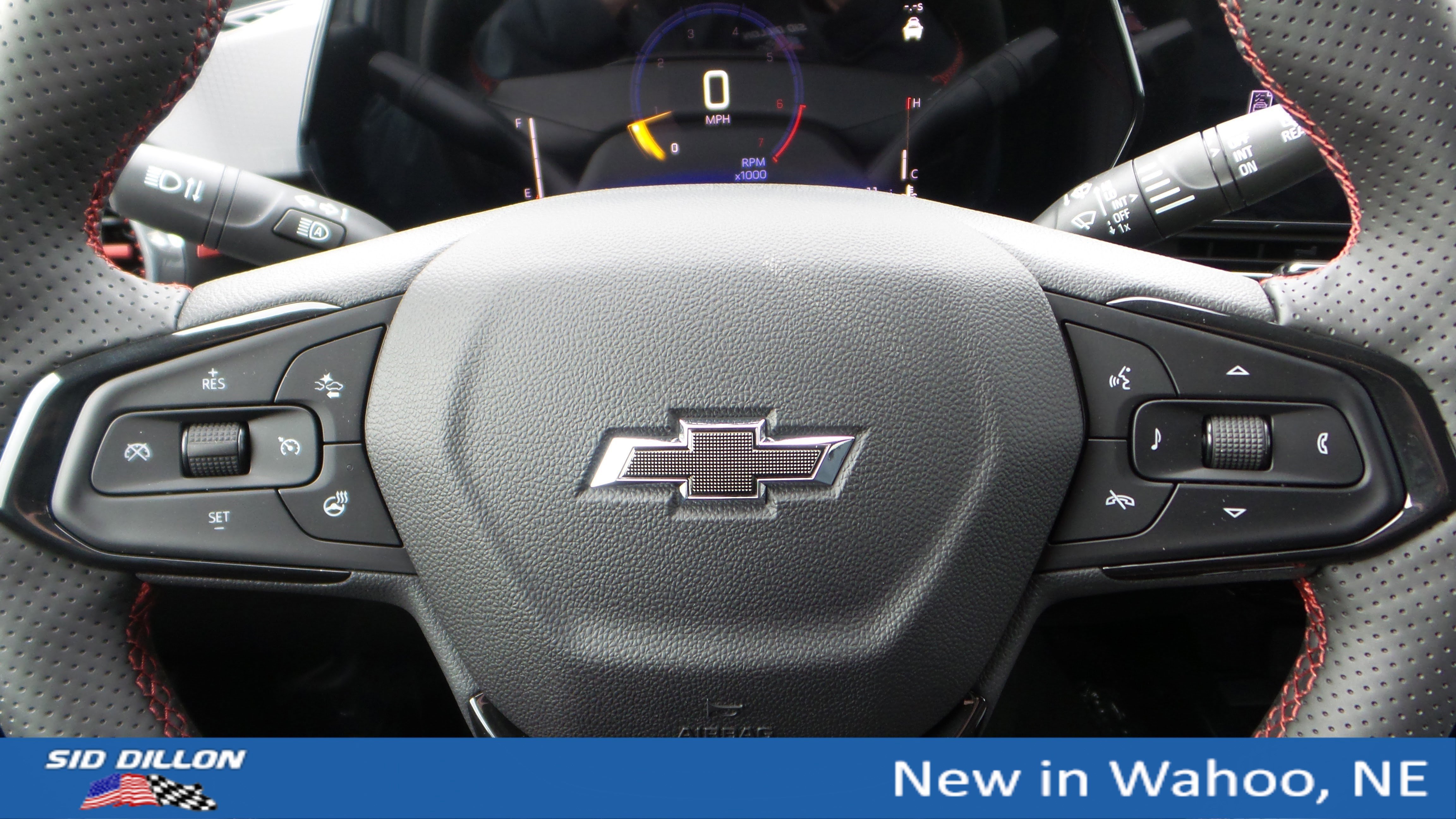 New 2026 Chevrolet Trax RS w/ Sunroof Package image 12