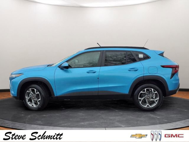 New 2026 Chevrolet Trax LT w/ LT Convenience Package image 2