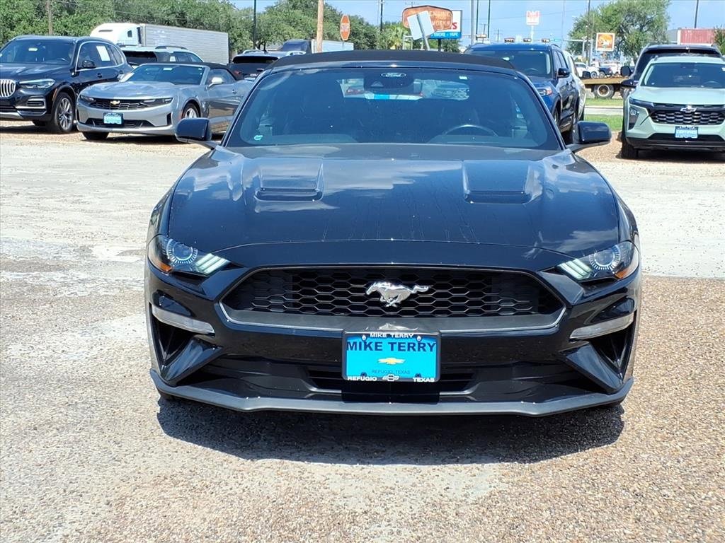 Used 2023 Ford Mustang Premium image 7