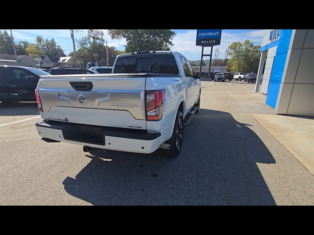 Used 2021 Nissan Titan Platinum Reserve w/ Moonroof Package image 7