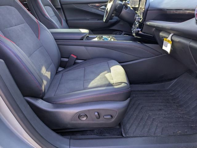 New 2025 Chevrolet Blazer EV RS image 40