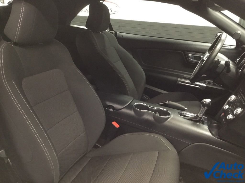 Used 2017 Ford Mustang Convertible image 36