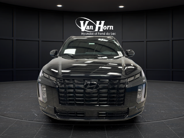 Used 2025 Hyundai Palisade Calligraphy AWD/4WD image 2