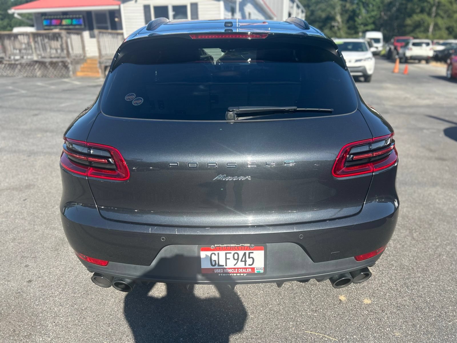 Used 2018 Porsche Macan Sport Edition AWD/4WD image 15