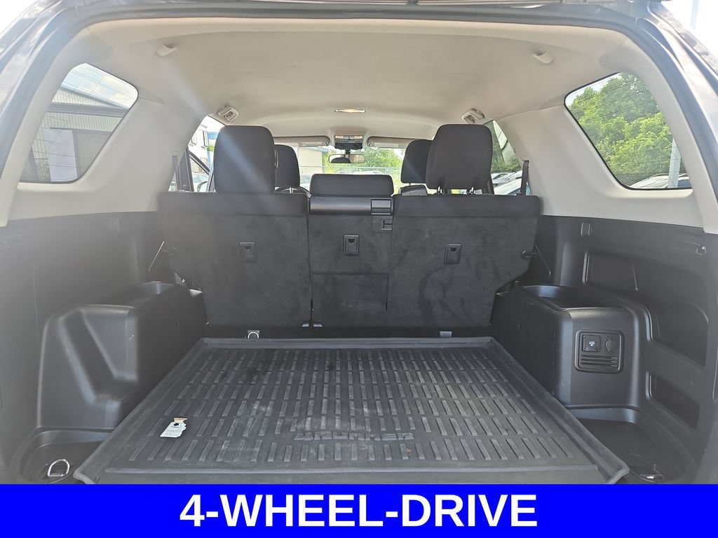 Used 2016 Toyota 4Runner Trail AWD/4WD image 17