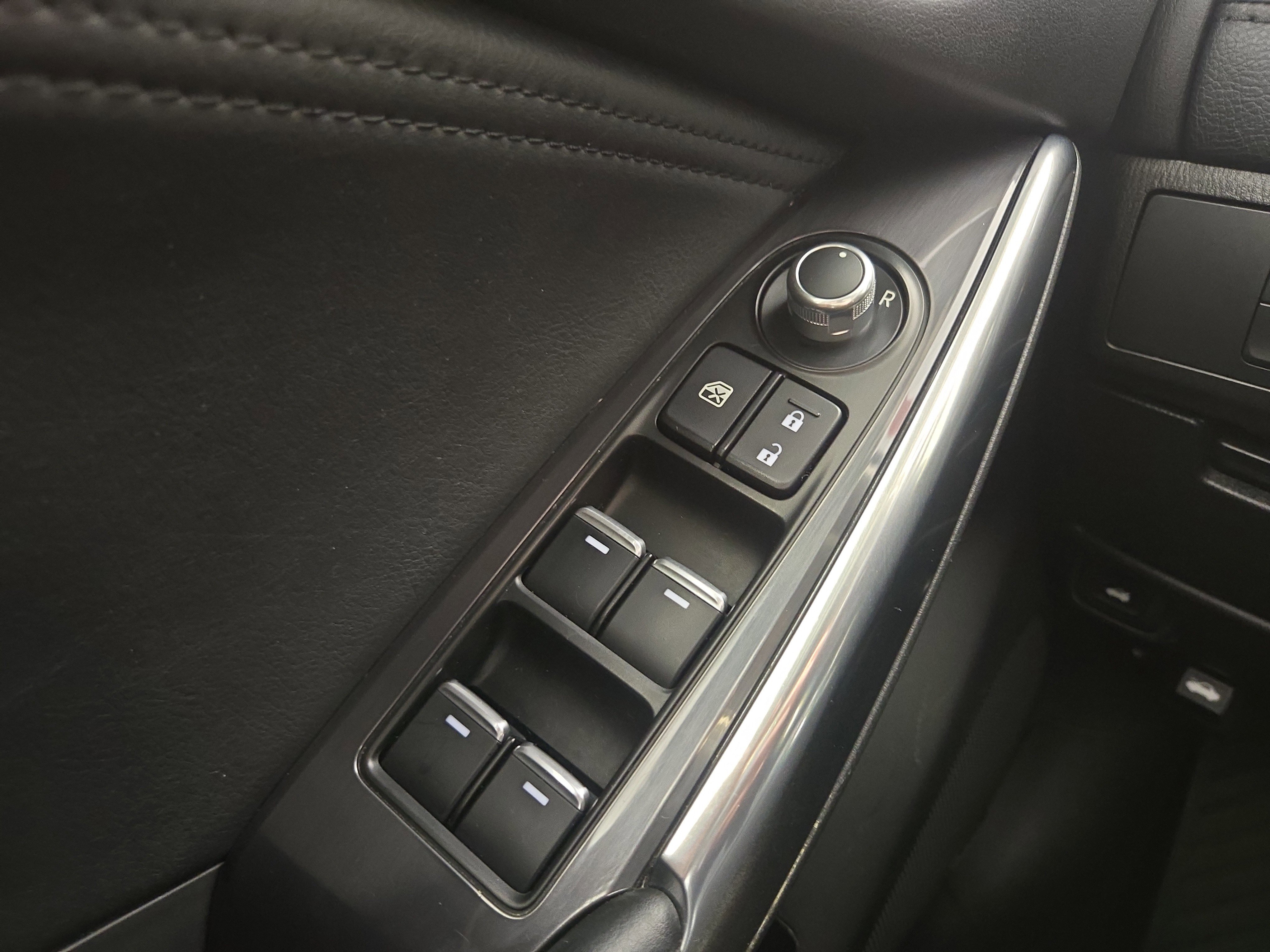 Used 2017 MAZDA MAZDA6 Touring image 29