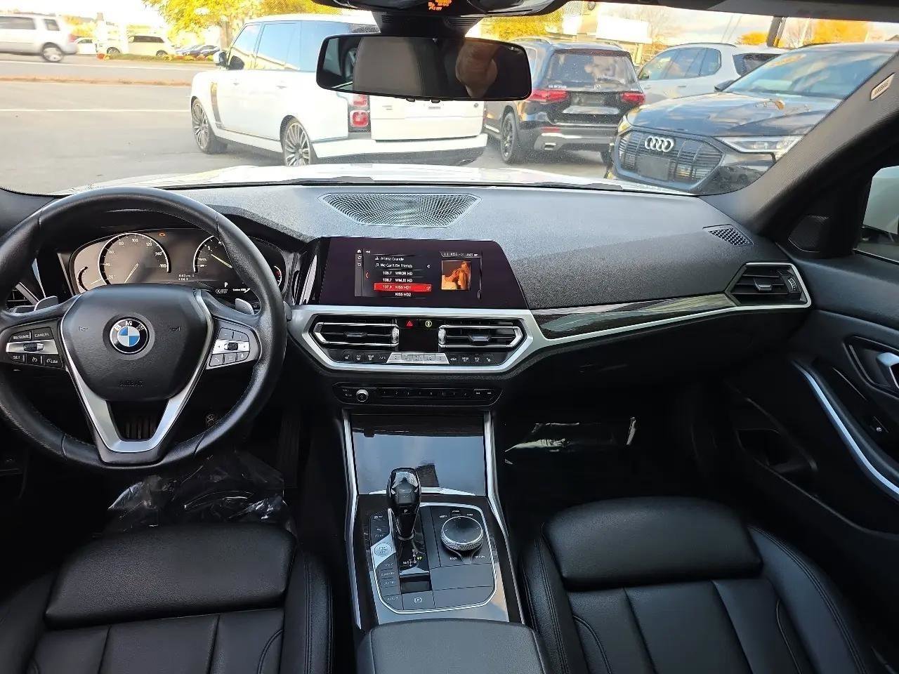 Used 2019 BMW 330i xDrive Sedan w/ Driving Assistance Package image 42
