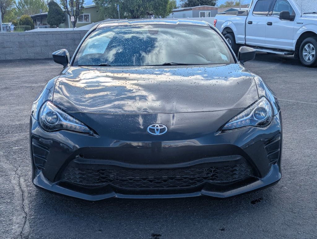 Used 2019 Toyota 86 RWD image 10