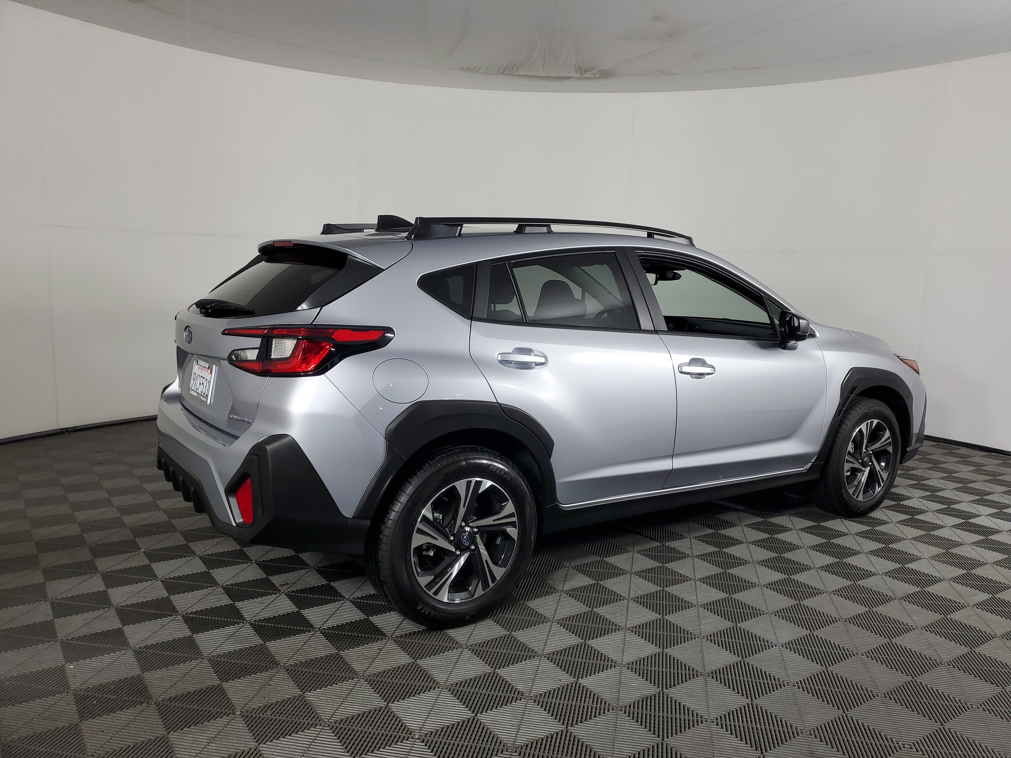 Used 2025 Subaru Crosstrek 2.0i Premium AWD/4WD image 4